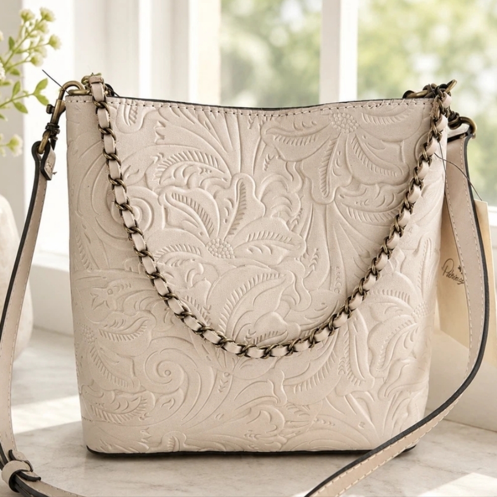 Patricia Nash Chalk White Bucket Embossed Leather Shoulder Bag Purse Different